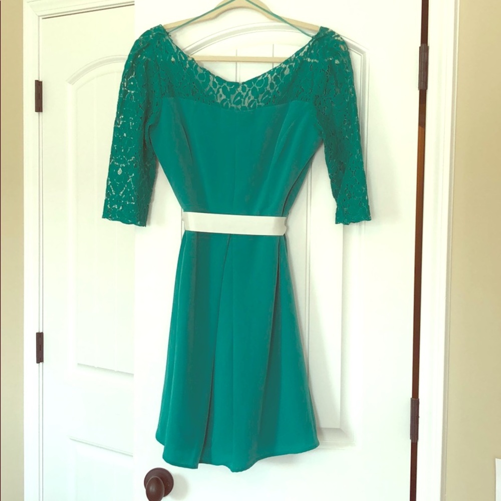 Clover green lace dress